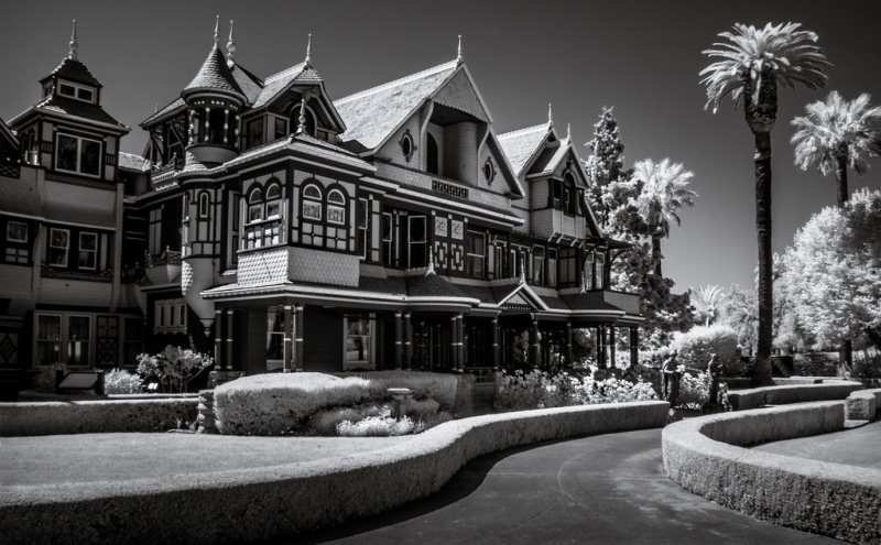 winchester haunted house history